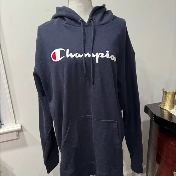 Champion Men's Navy Hoodie Sweater - Picture 1 of 8